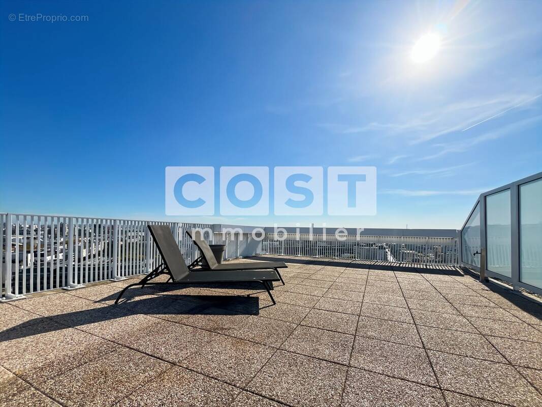 Appartement à ASNIERES-SUR-SEINE