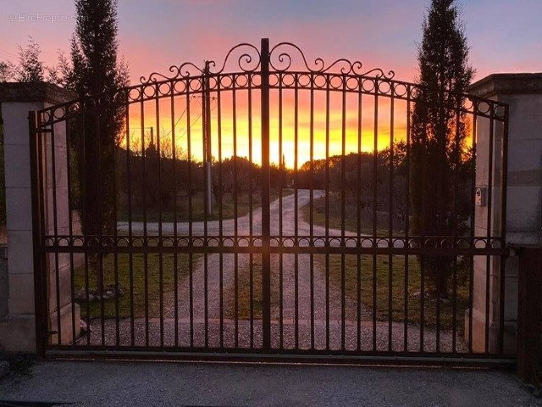 Photo 1 - Maison à BEAUCAIRE