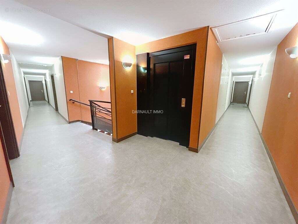 Appartement t2 au dernier etage - photo 6
