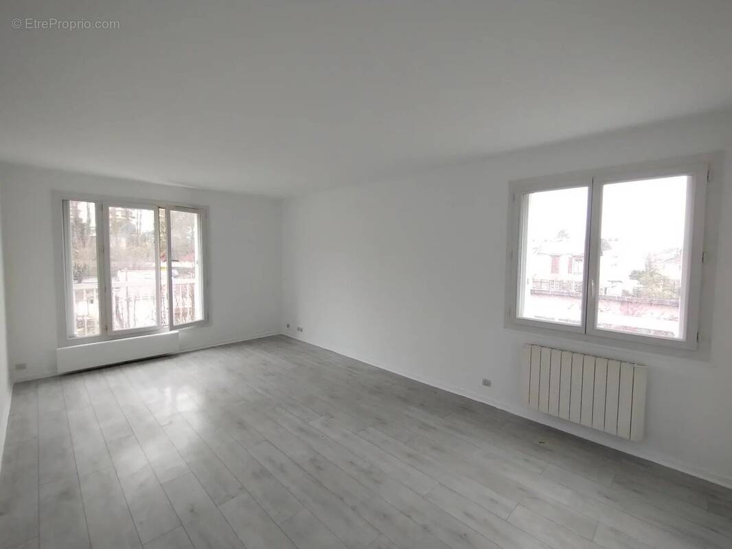 Appartement à LE RAINCY