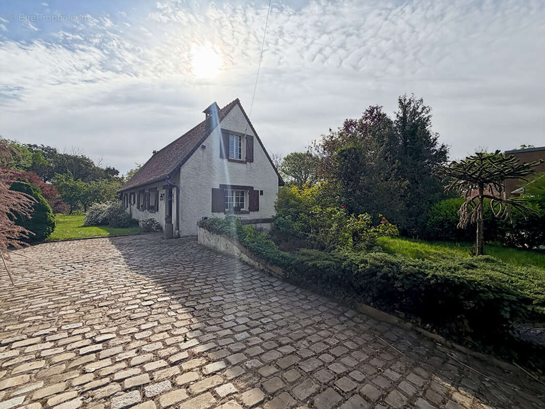 Maison à PALAISEAU