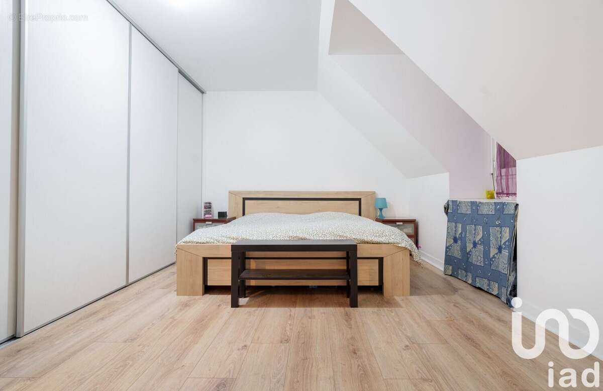 Photo 3 - Maison à CORBEIL-ESSONNES