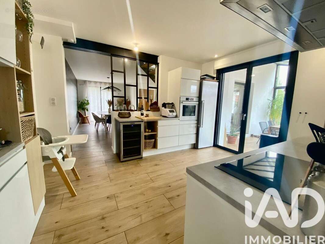 Maison 200 m² à Anglet  - photo 4