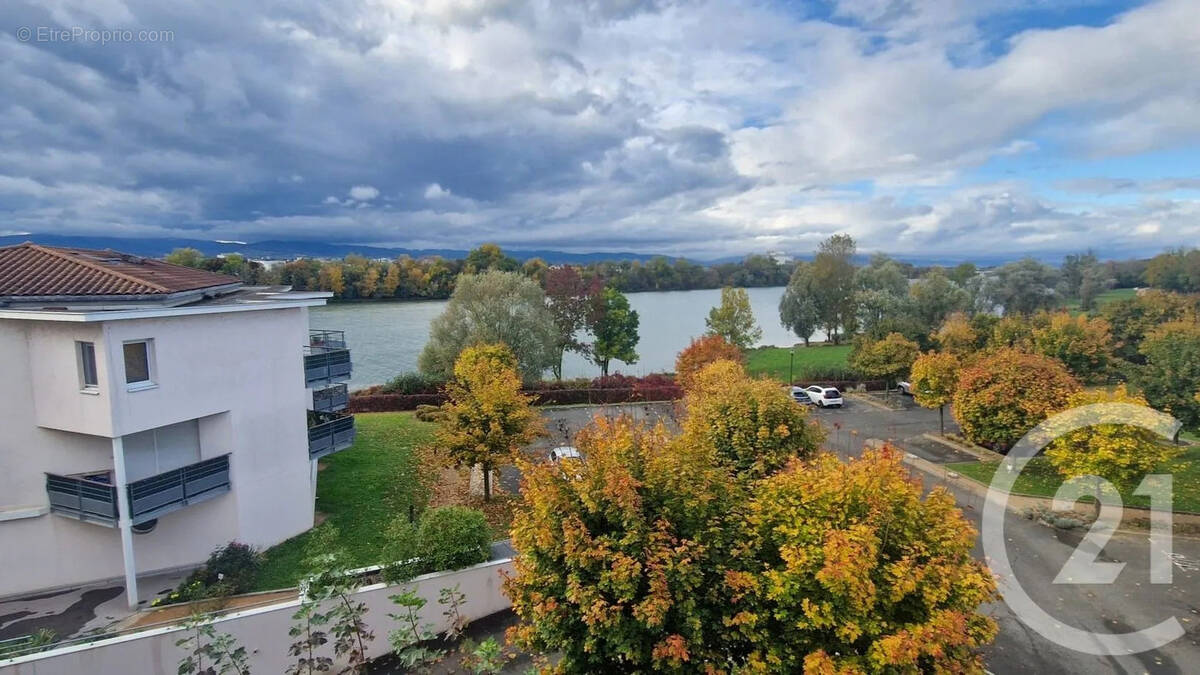 Appartement à JASSANS-RIOTTIER