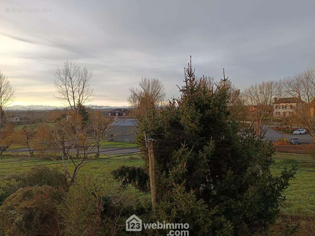 Terrain à CASTEIDE-CANDAU