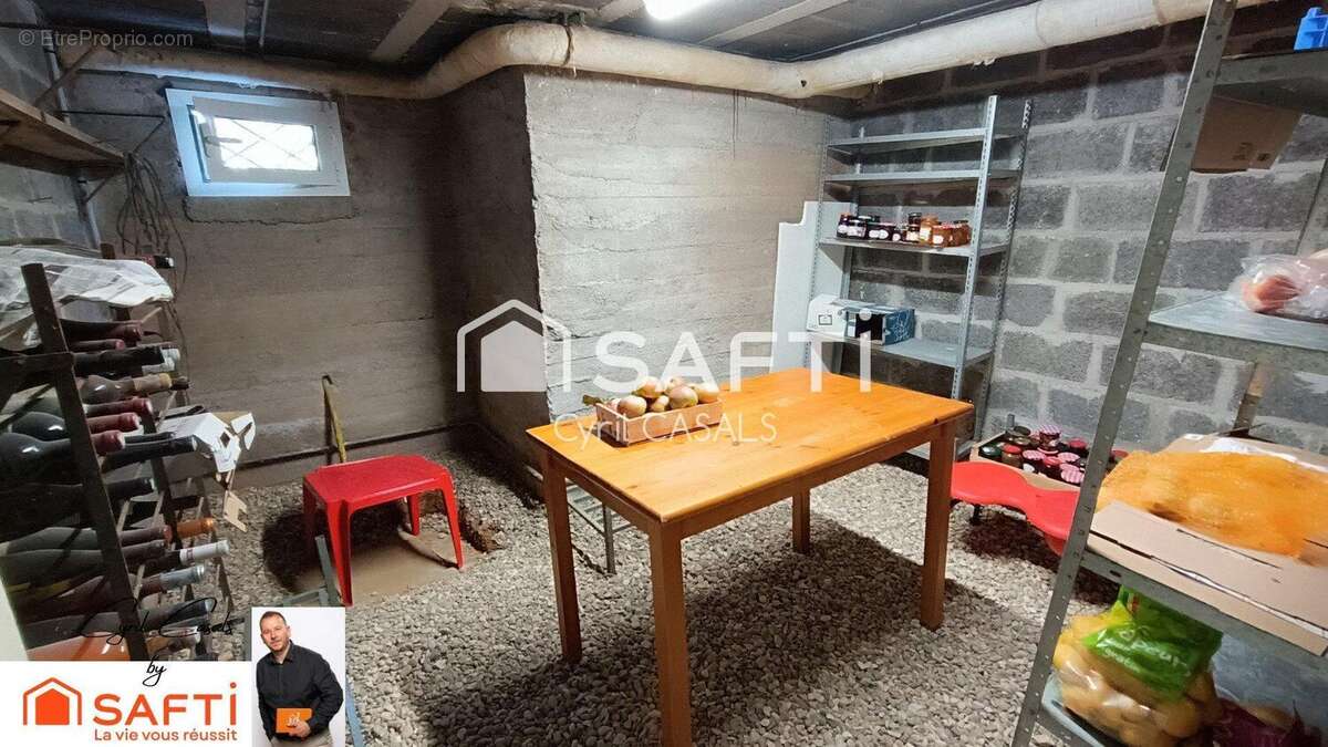 Maison 149 m² à Montceau-Les-Mines  - photo 9