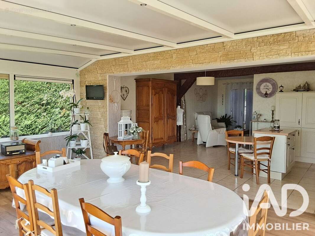 Maison 114 m² à Saint-Herblon  - photo 4