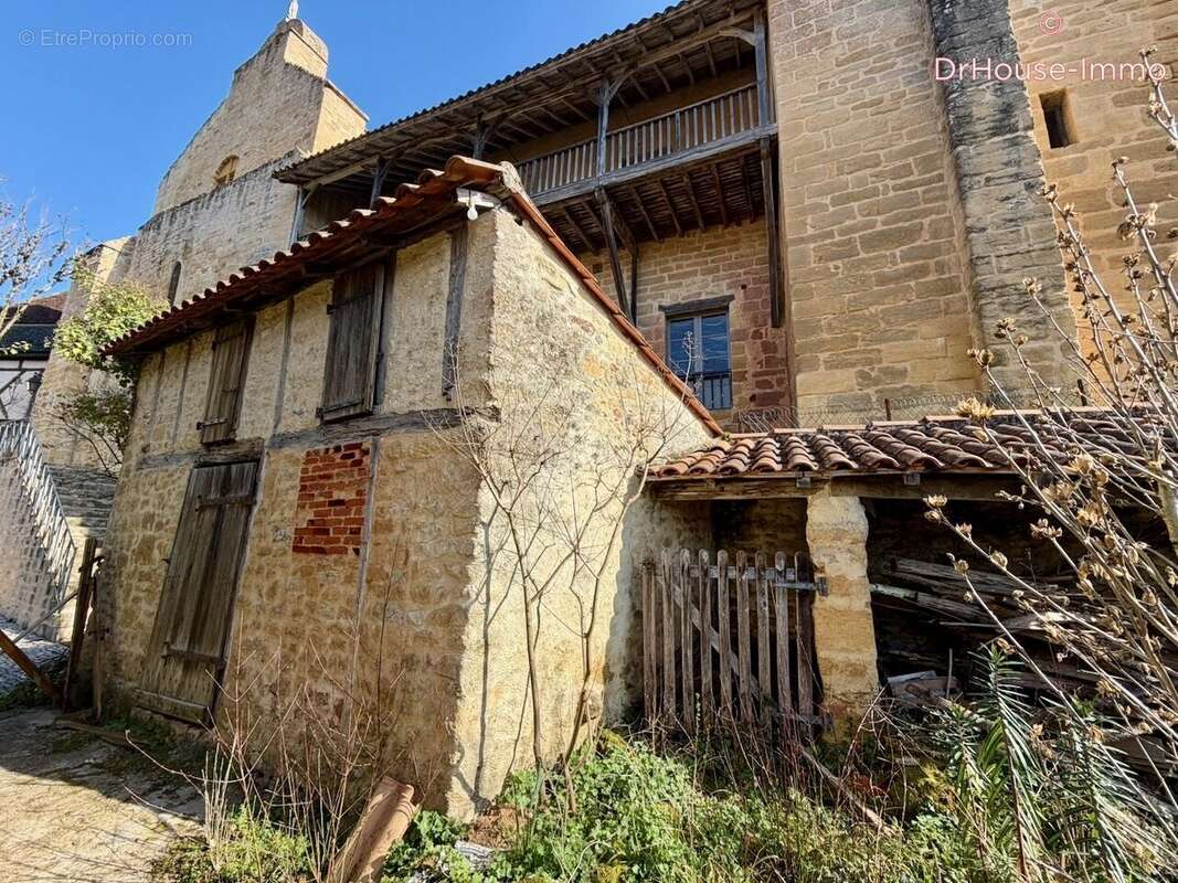 Maison à PLAZAC