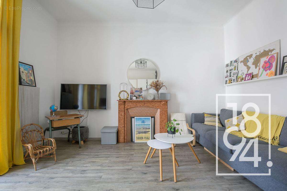 Appartement à MARSEILLE-5E