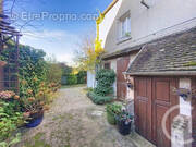 Maison à THORIGNY-SUR-OREUSE