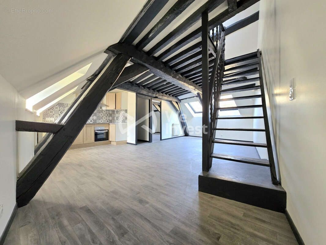 Appartement 57 m² à Sedan  - photo 3