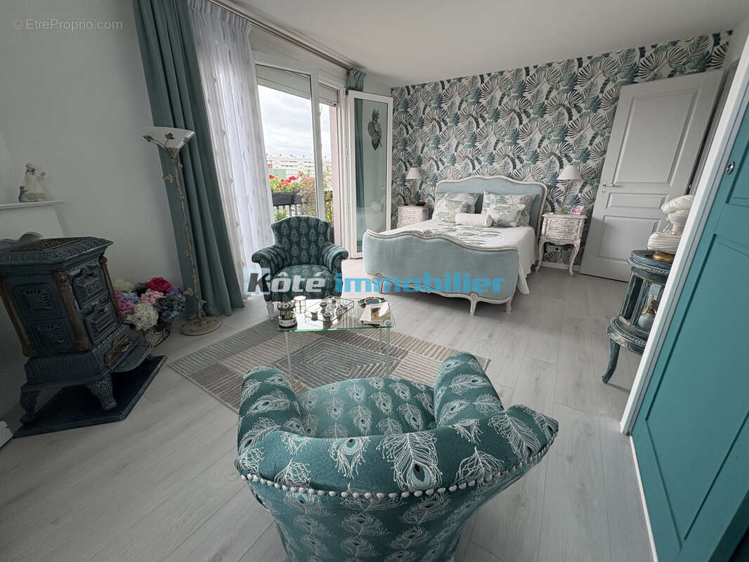 Tarbes centre t4 de 125.33 m2 entierement renove avec balcon filant - photo 5