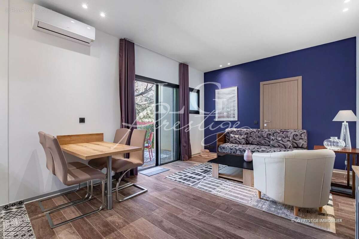 Maison à MONTAUROUX