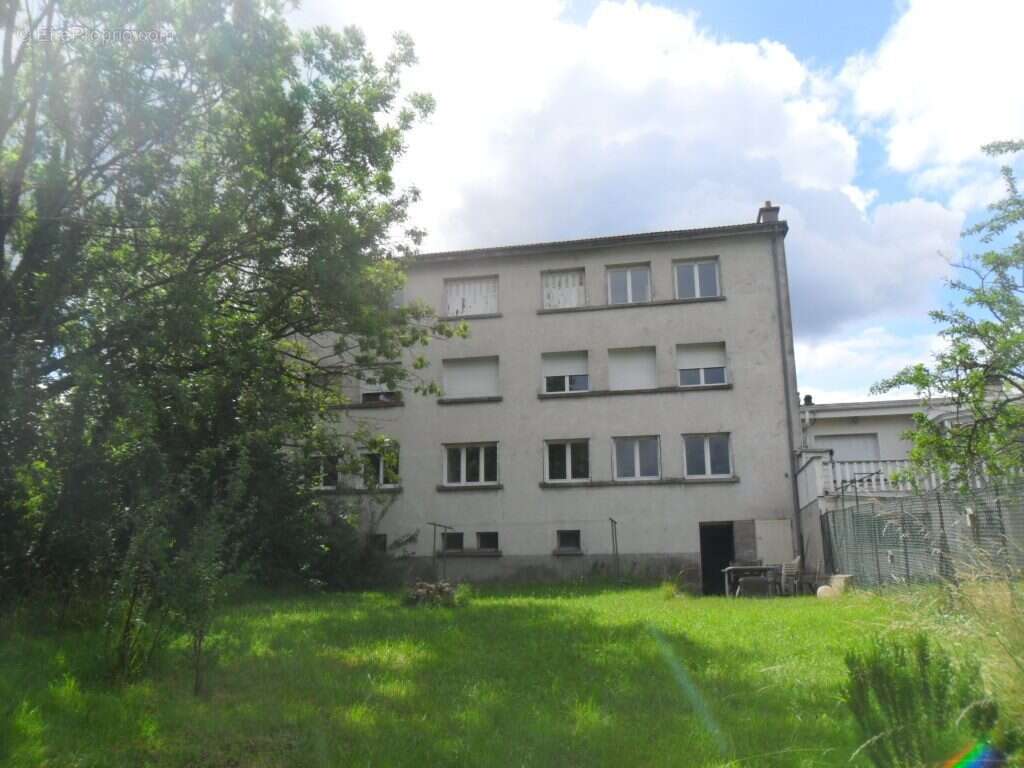 Appartement à HEILLECOURT