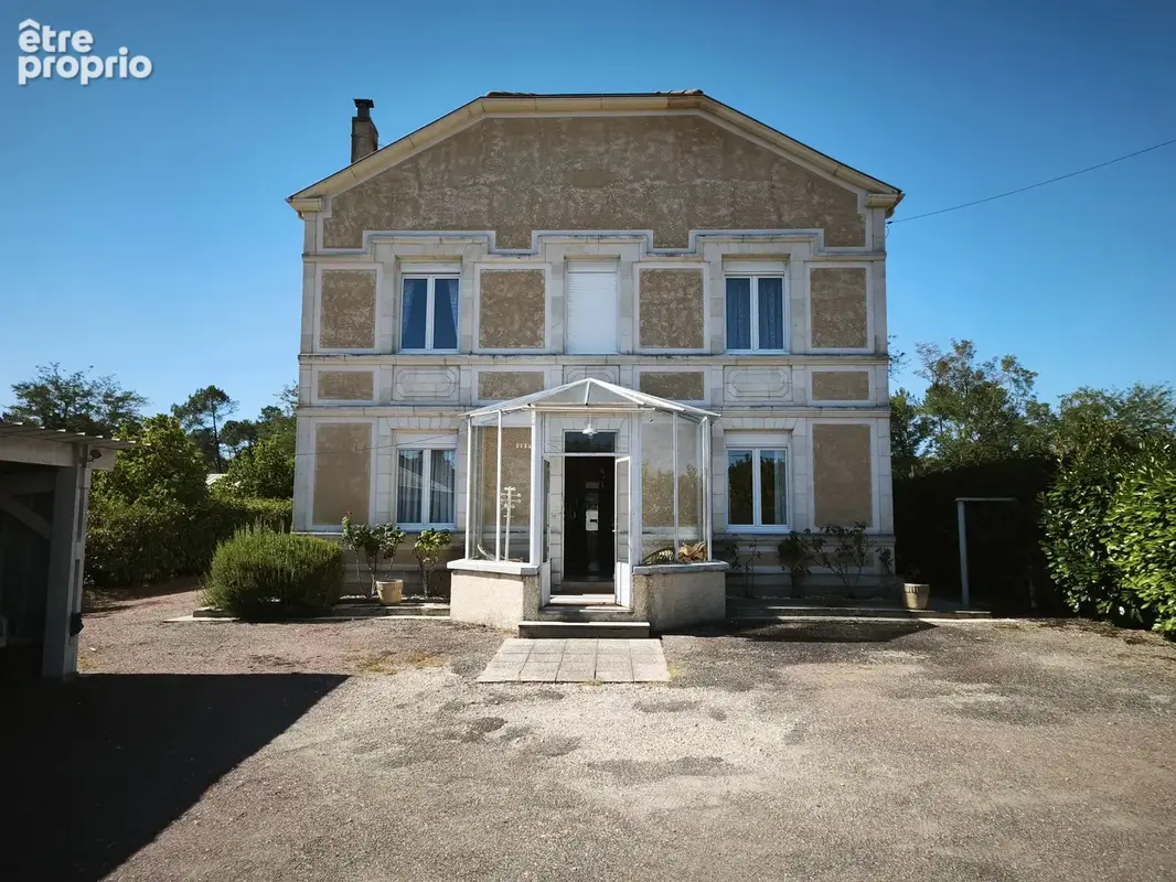 Belle maison de caractère avec maison d’amis indépendante, piscine et jardin - photo 13