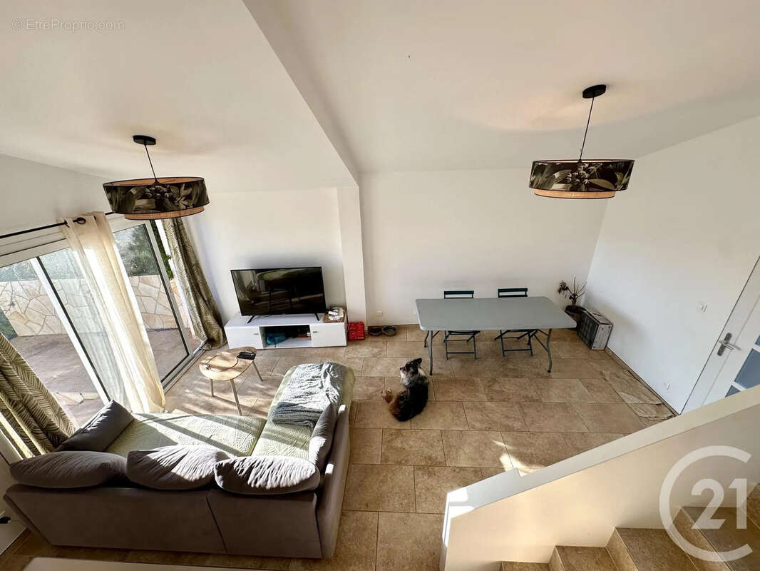 Maison à SIX-FOURS-LES-PLAGES