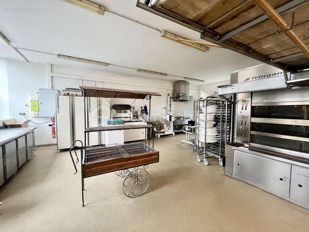 Commerce à CHATILLON-SUR-INDRE