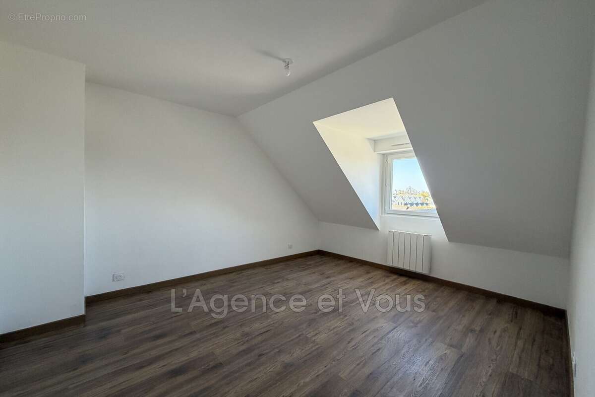 Appartement à SAINT-JOUAN-DES-GUERETS