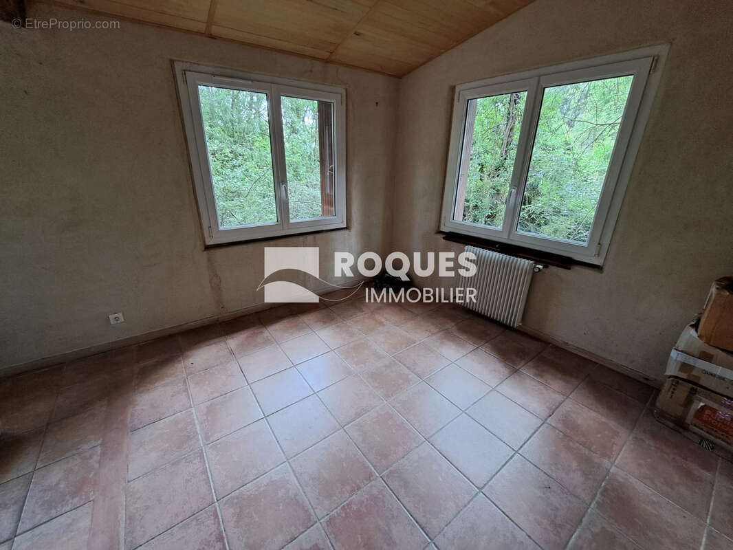 A VENDRE, Proche Lodève, Maison 159 m2 en pleine nature sur 6002 m2 de terrain attenant - photo 18