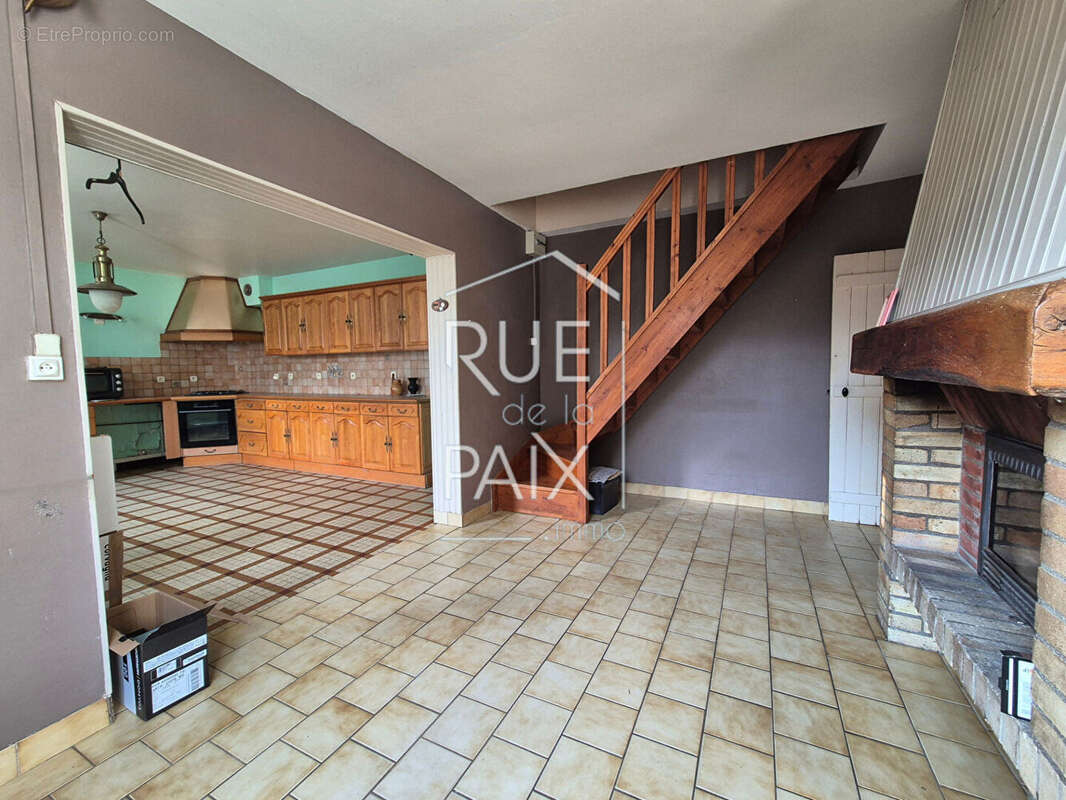 Maison à CHALAIS