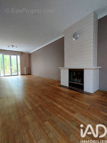 Photo 1 - Maison à LE TAILLAN-MEDOC