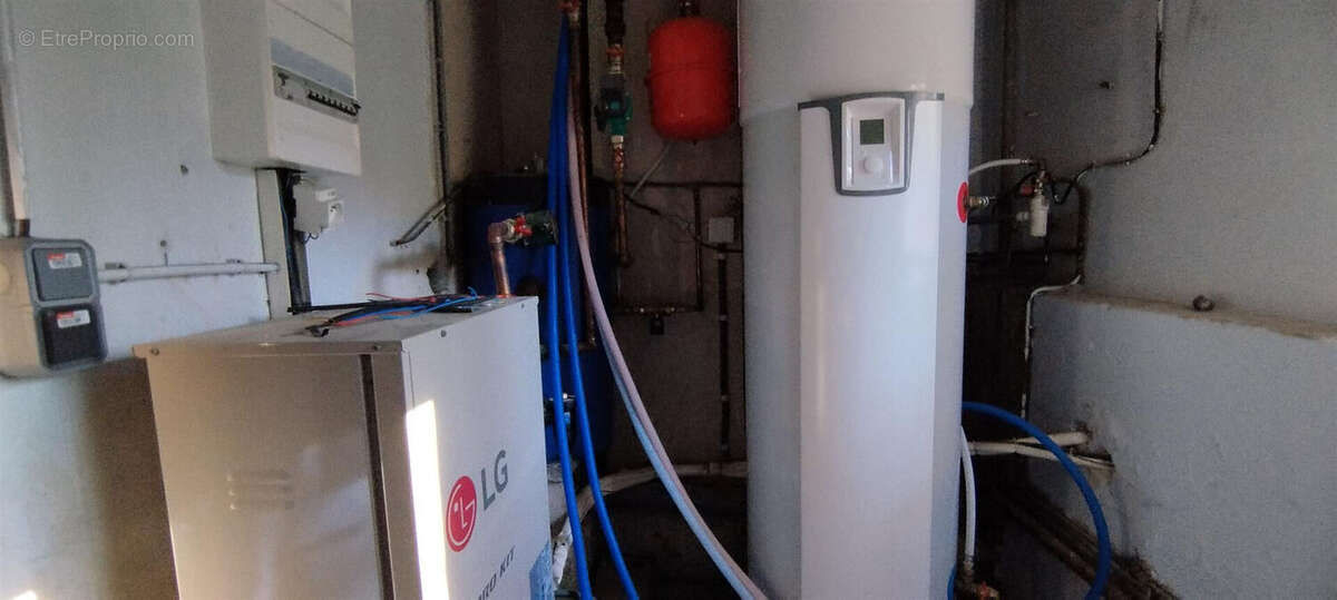 Maison à FEUGAROLLES