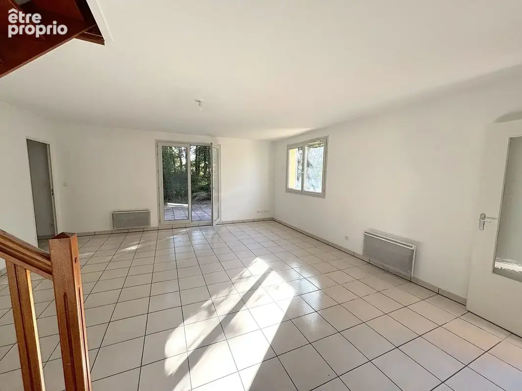 Maison 5 pièces 99 m² à vendre à La Salvetat-Saint-Gilles (31880) - photo 3