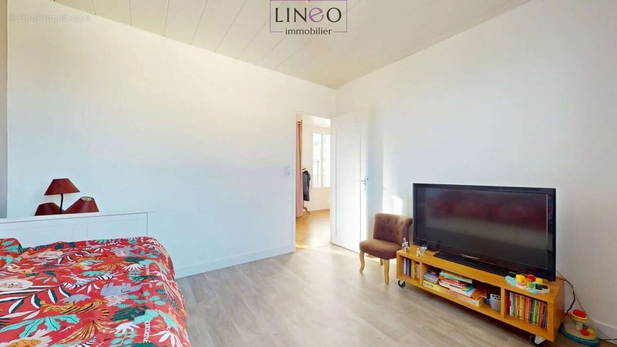 Maison à CHOISY-LE-ROI