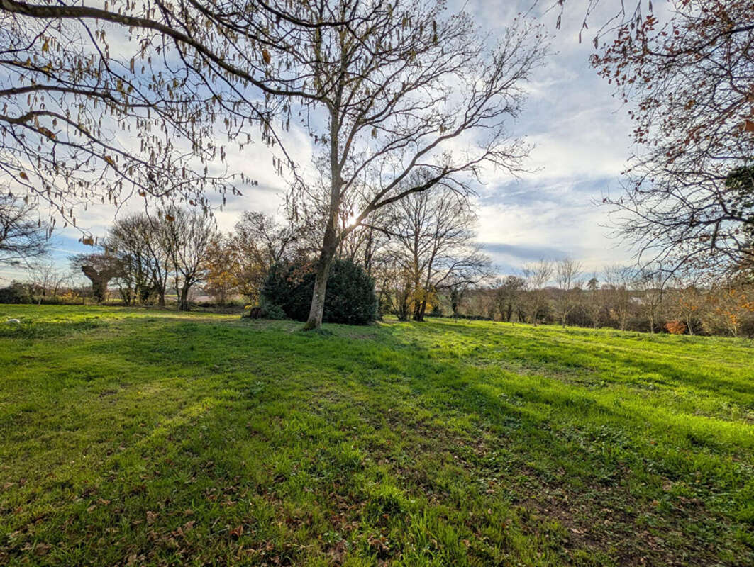Maison à SAINT-COUTANT