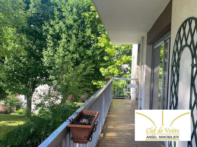 Appartement 104 m² à Rueil-Malmaison  - photo 4