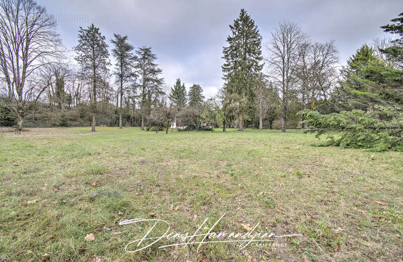 Maison à SAINT-MAURICE-DE-GOURDANS