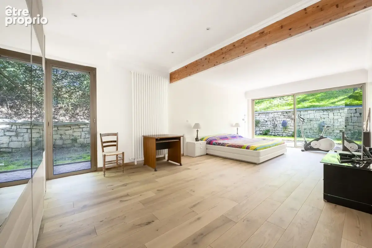 Bougival (78) - Maison de prestige avec piscine - photo 21
