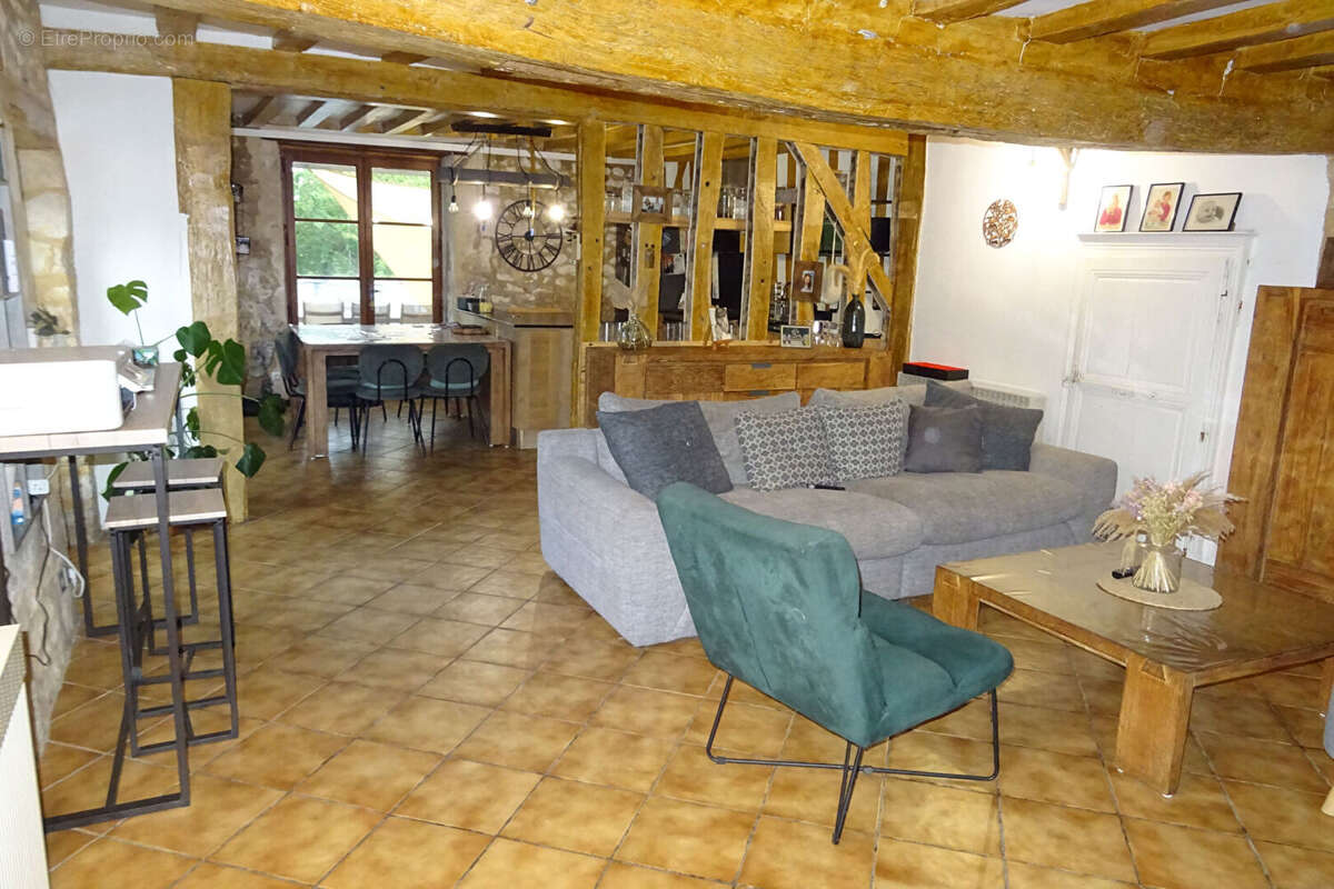 Maison à AUTHON-DU-PERCHE