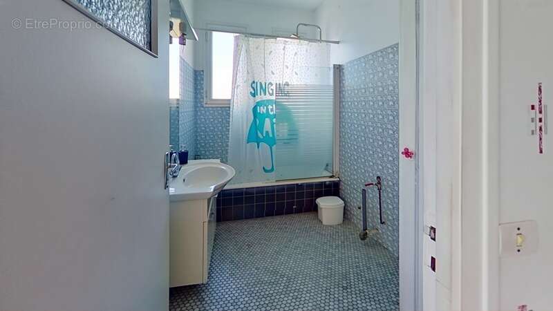 Maison à VEZIN-LE-COQUET