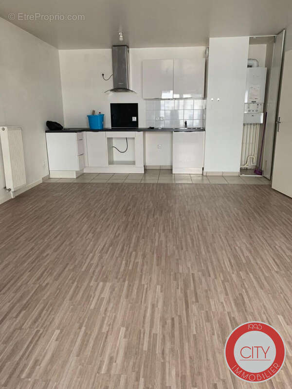 Appartement à SAINT-OUEN-L'AUMONE