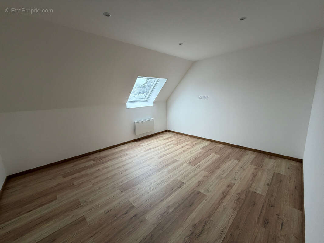 Maison à SAINT-AMAND-LES-EAUX