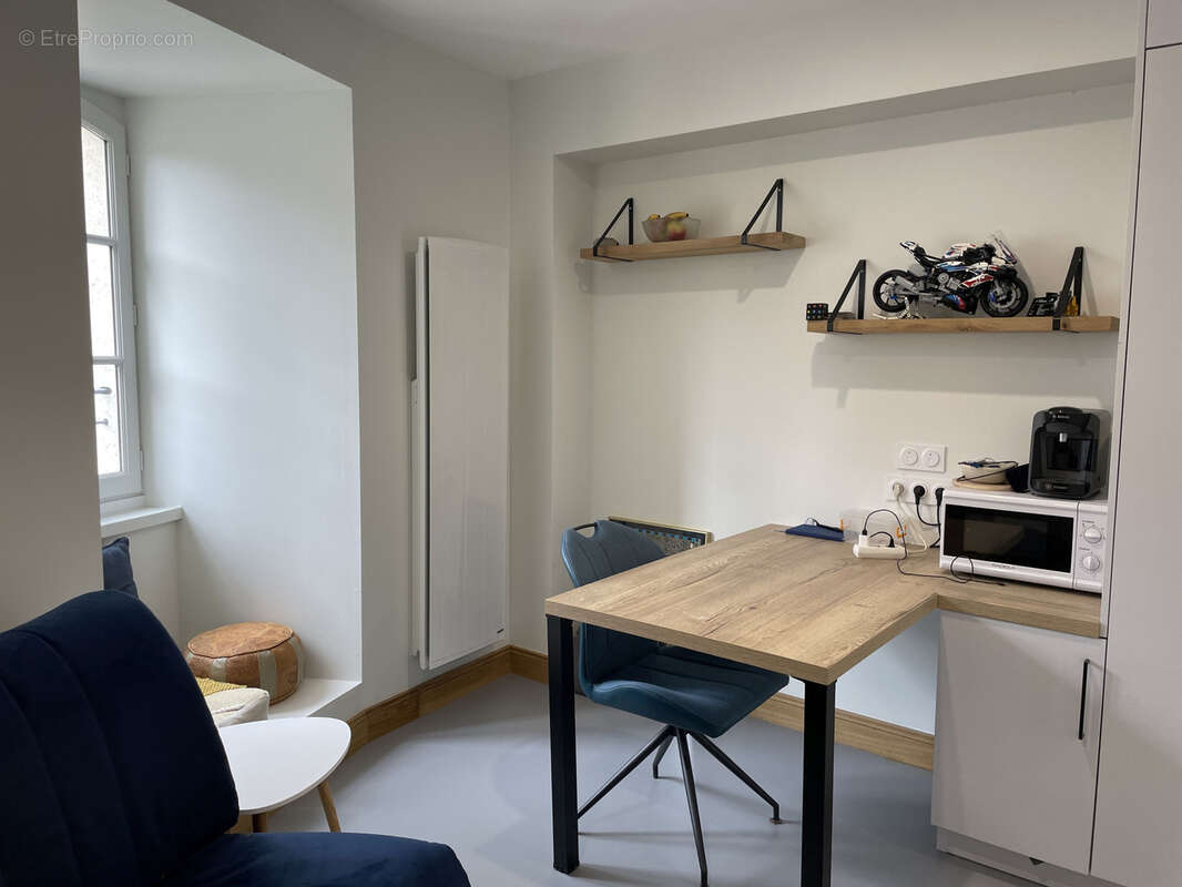 Appartement à BARBEZIEUX-SAINT-HILAIRE