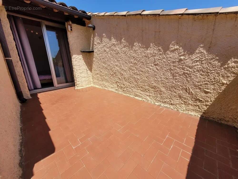 Appartement à PEYMEINADE