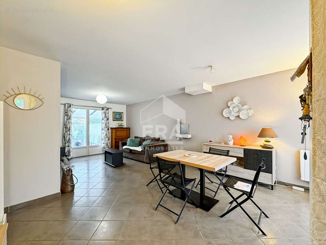 Maison à BOUTERVILLIERS