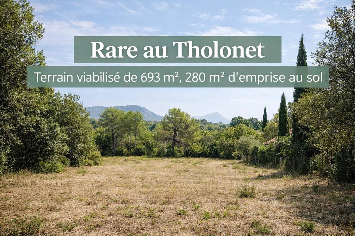Terrain à LE THOLONET