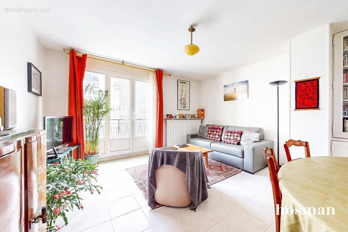 Appartement à PARIS-19E