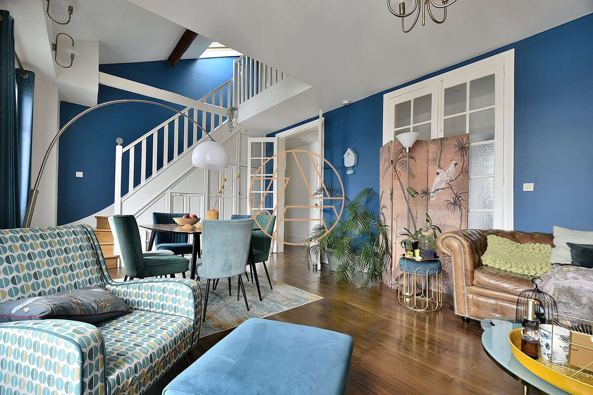 Appartement à SAINT-MAUR-DES-FOSSES