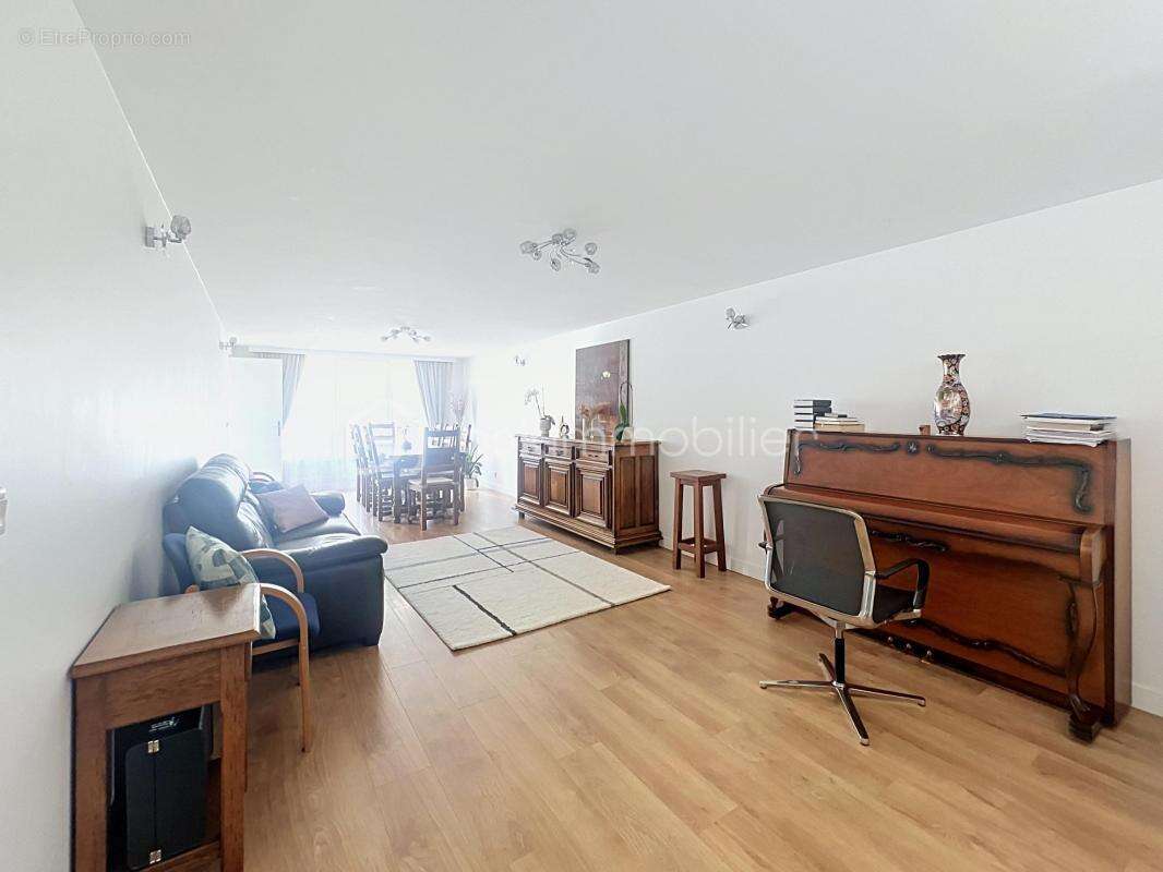 Maison Familiale 116 m2 Ris-Orangis - photo 2