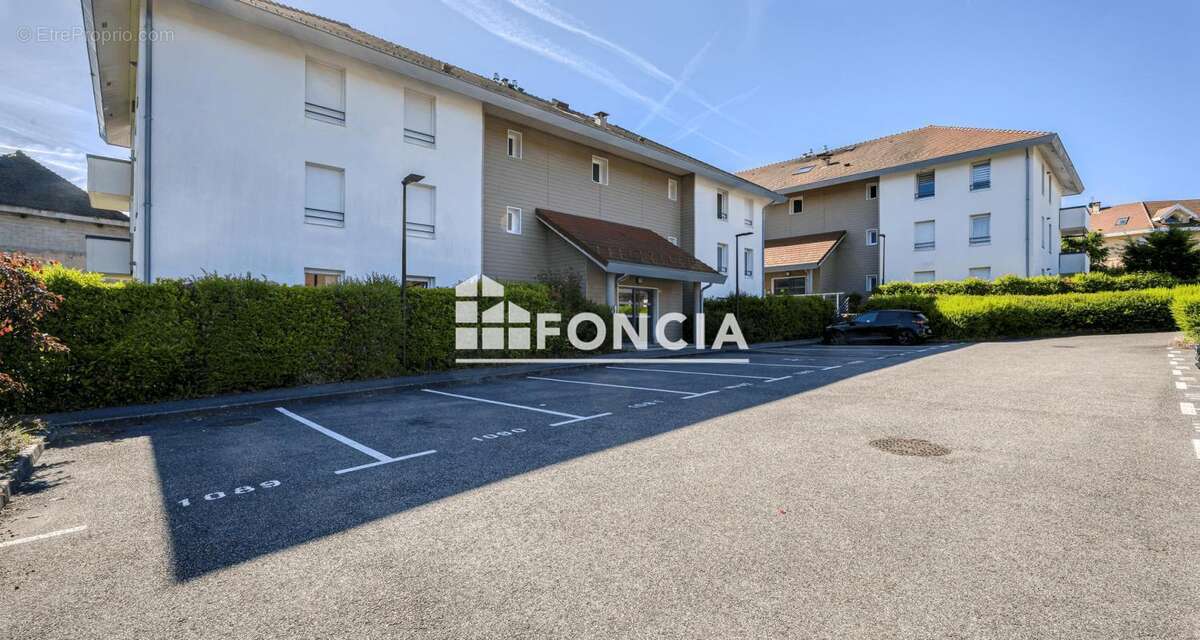Appartement à POISY