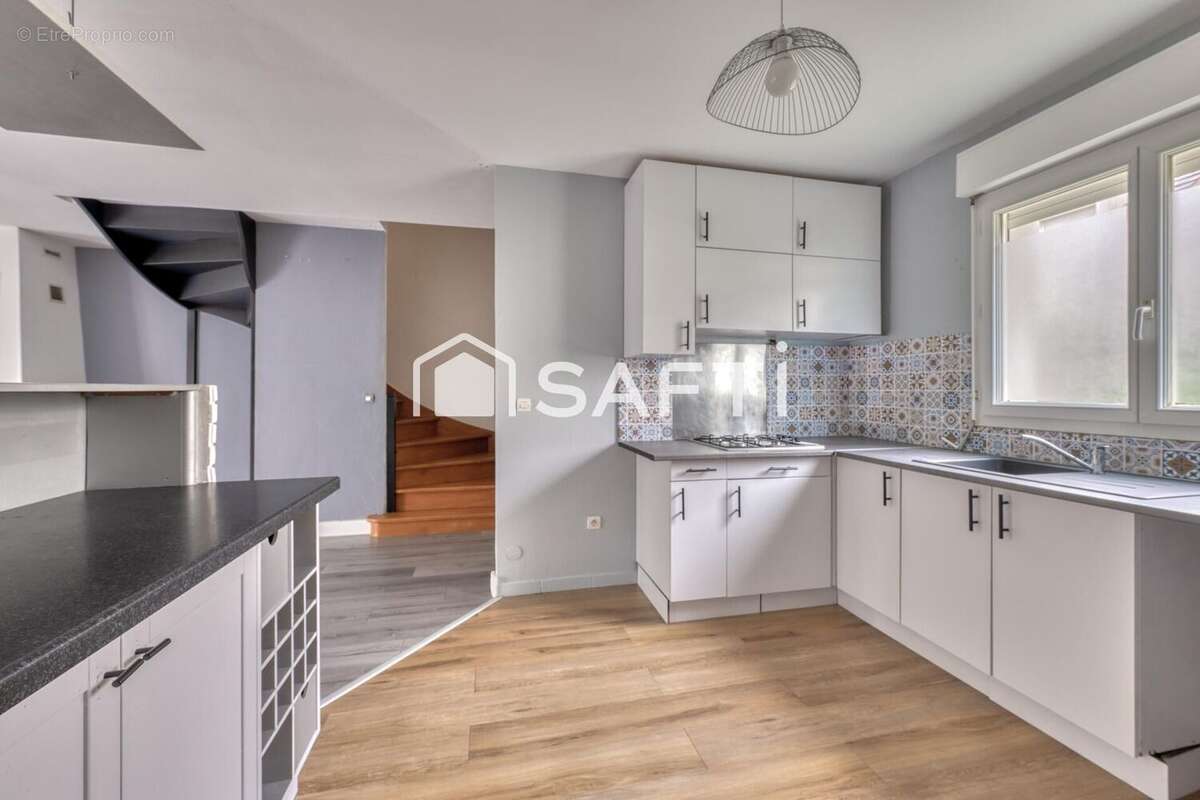 Photo 7 - Maison à SAINT-MAUR-DES-FOSSES