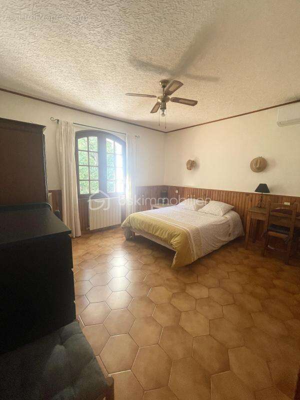 Maison à SIX-FOURS-LES-PLAGES