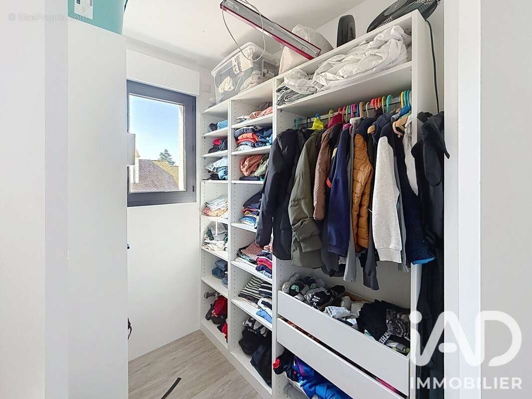 Maison 107 m² à Houdan  - photo 9