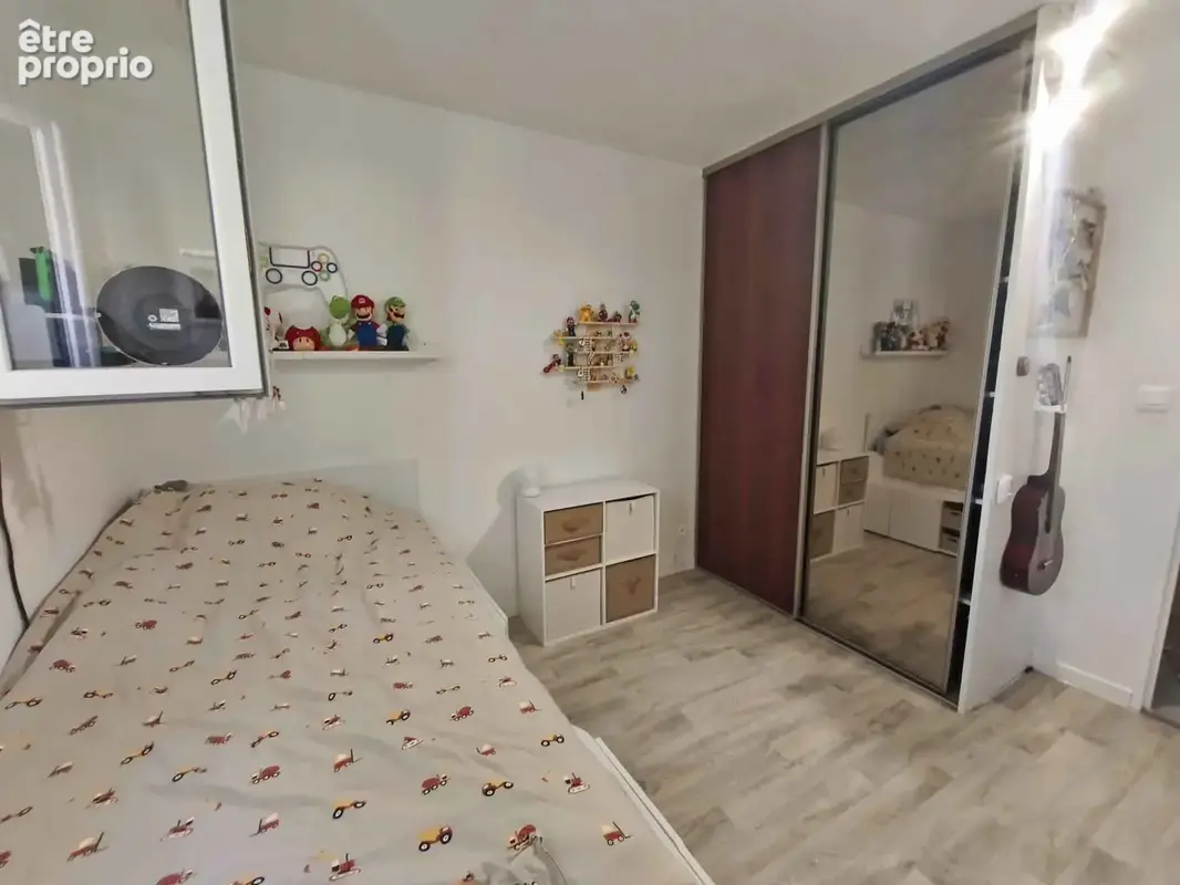 Vence proche centre - Appartement 3 pièces de 64 m2 avec terrasse et parking - photo 11