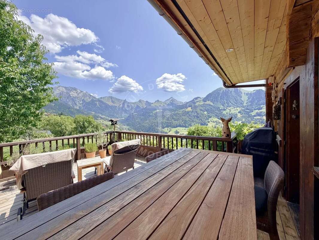 Ferme manigodine d’exception de 1800 – 380 m² habitables – terrain de 3 000 m² – vue panoramique - photo 8