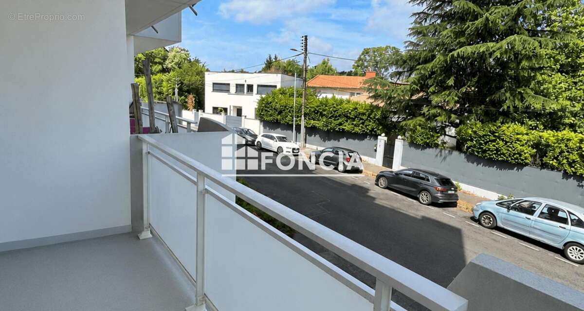Parc Bordelais / Primerose : 79 m² traversants, 2 balcons, exposition sud et fort potentiel de valorisation - photo 8